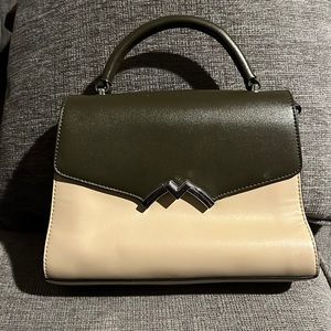 This bag has been used a couple of times. Beautiful bag!! $17